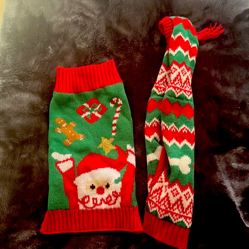 Sweaters for dog